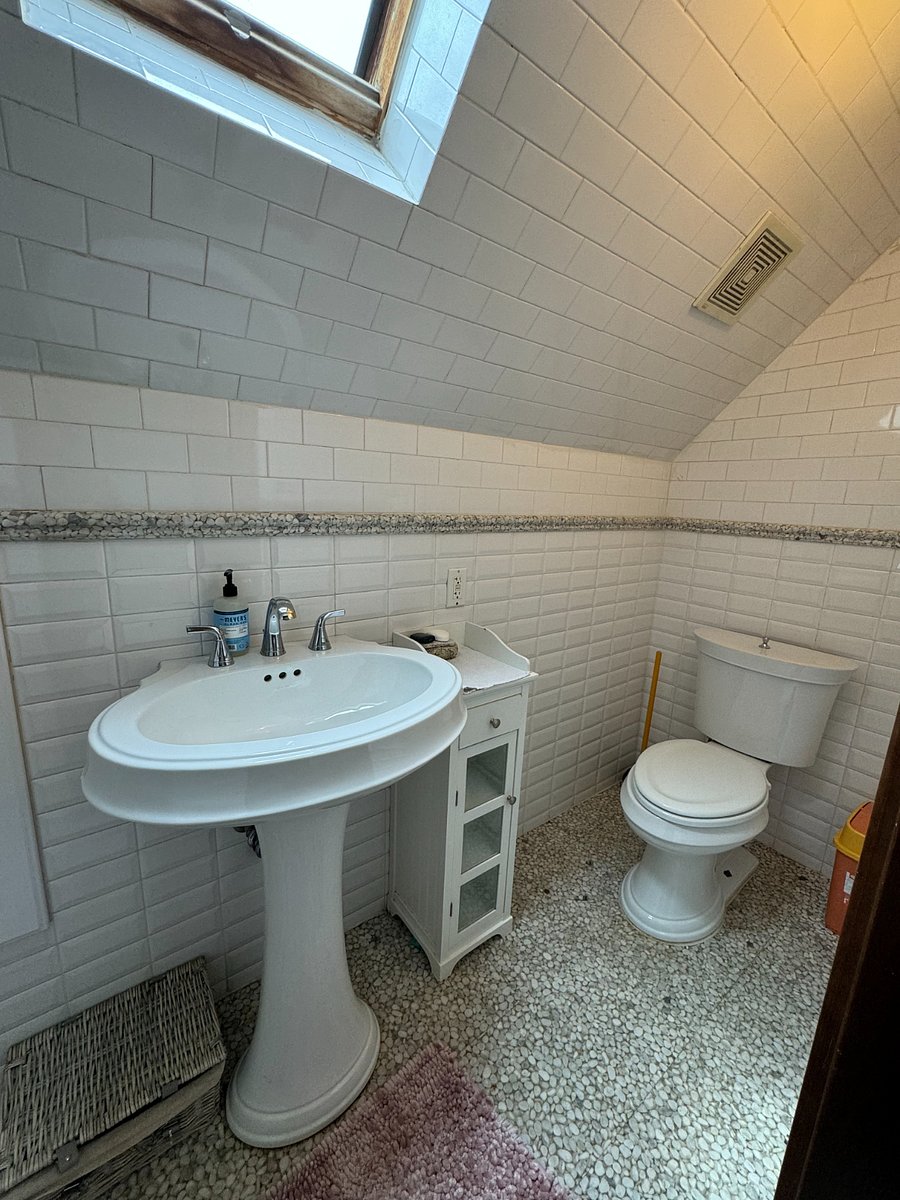 Furnished Finder property 569498_1 photo 11
