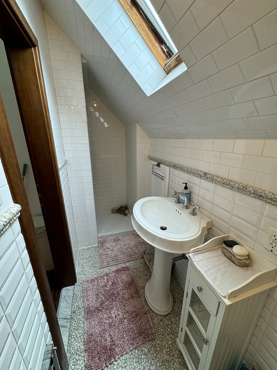 Furnished Finder property 569498_1 photo 10