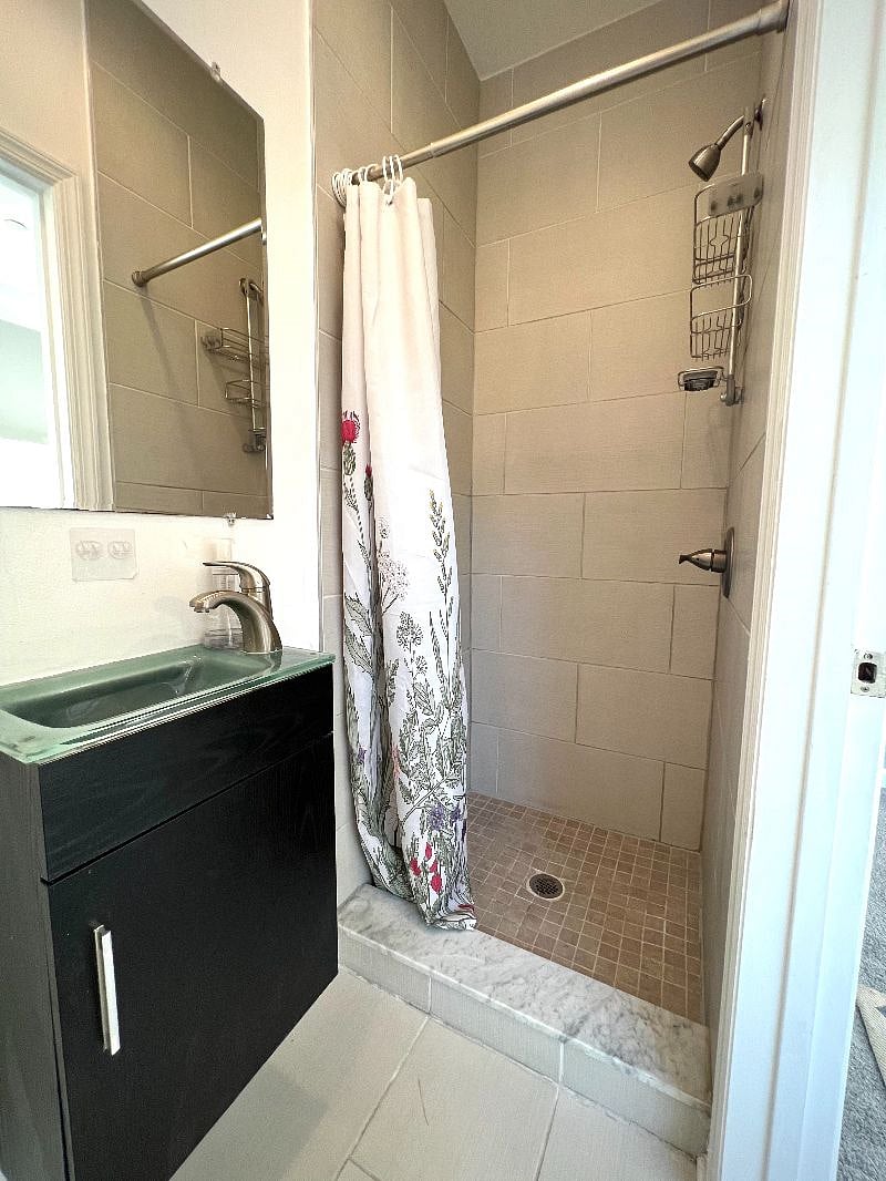 Private Bathroom in Bedroom #2 on 2nd Floor