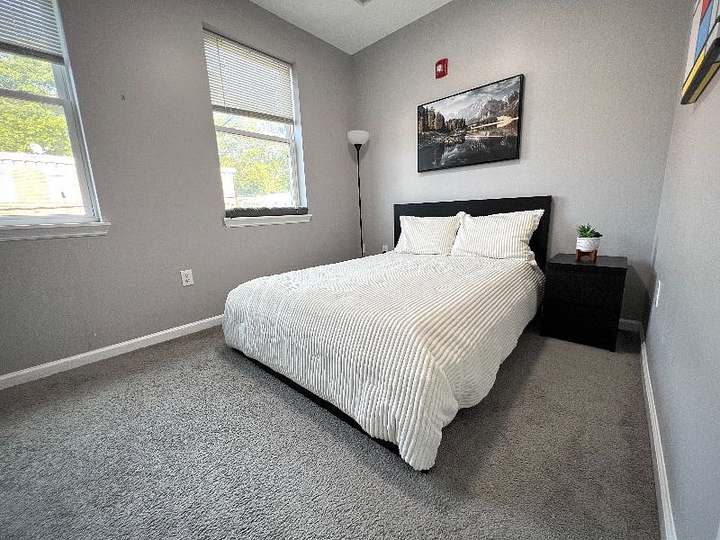 Bedroom #1 on 2nd Floor
Full Sized Bed (1 Person Only)
Desk
Private Bathroom Next to Room
Available 8/19/26 - $950/mo
