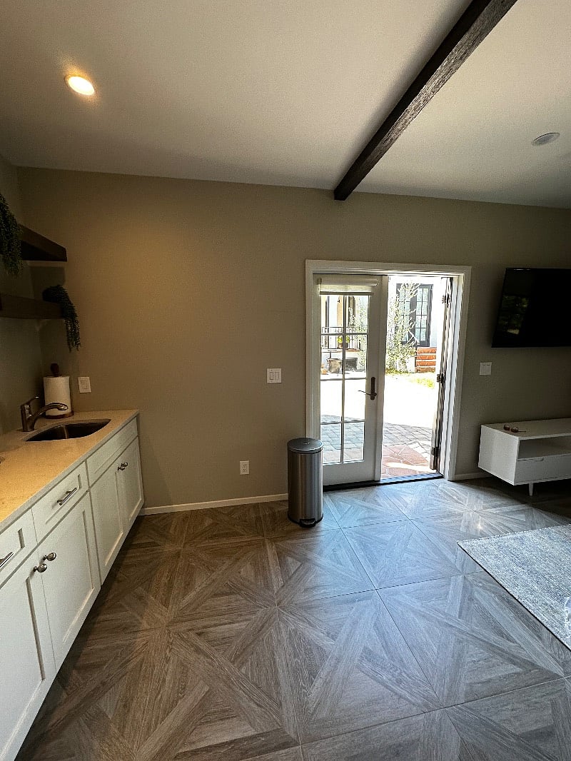 Furnished Finder property 569510_1 photo 12