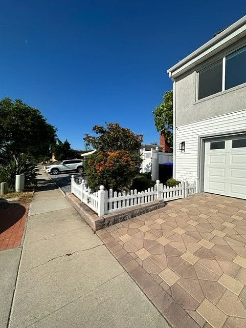 Furnished Finder property 569534_1 photo 2