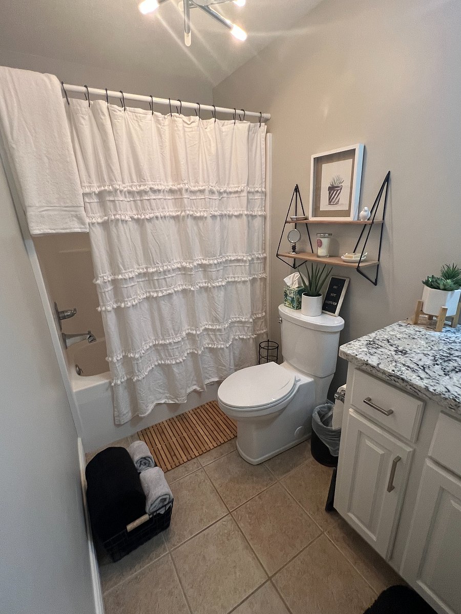 Furnished Finder property 569547_1 photo 77
