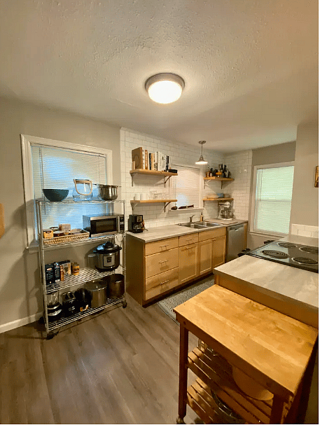 Furnished Finder property 569559_1 photo 3