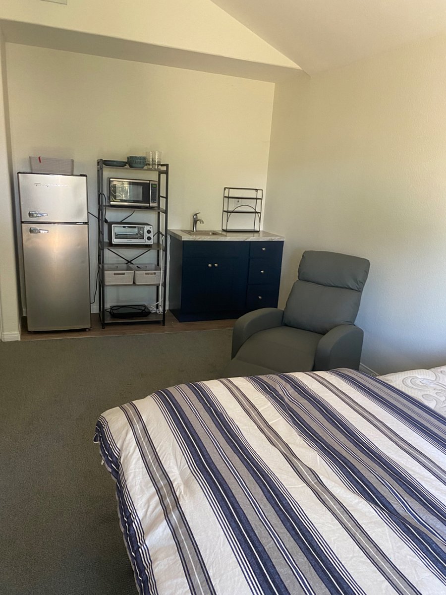 Furnished Finder property 569580_1 photo 25