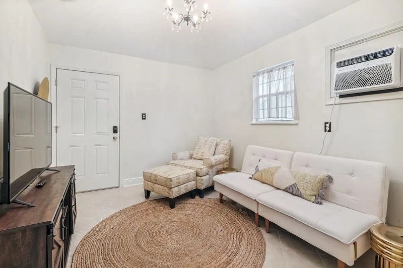 Furnished Finder property 569586_1 photo 3