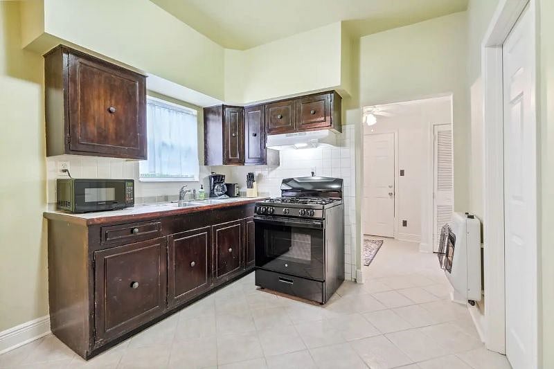Furnished Finder property 569586_1 photo 4
