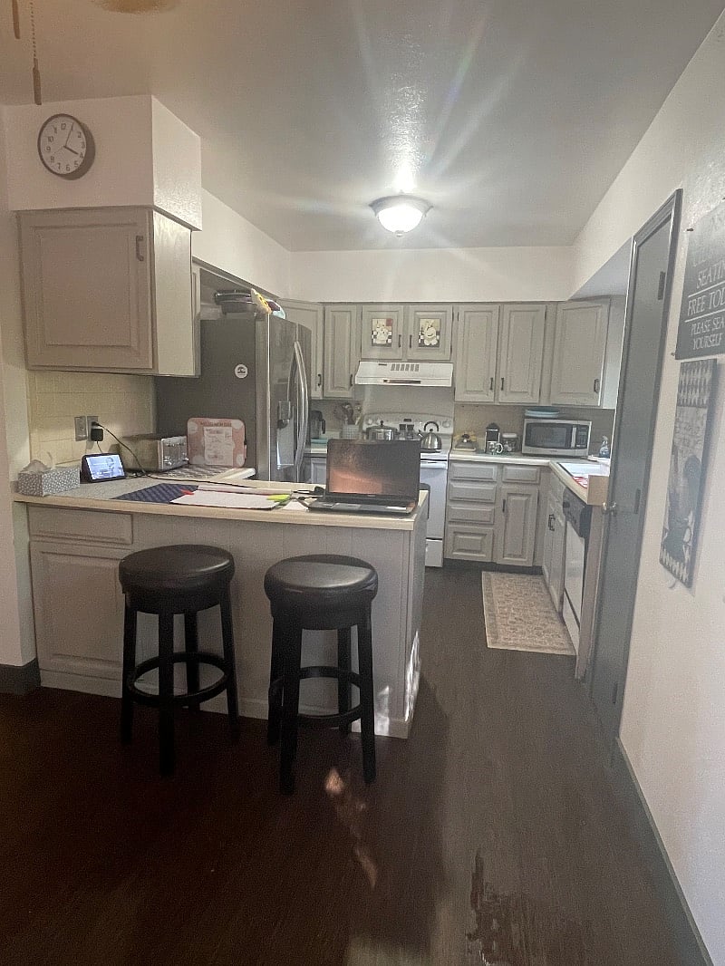 Furnished Finder property 569602_2 photo 9
