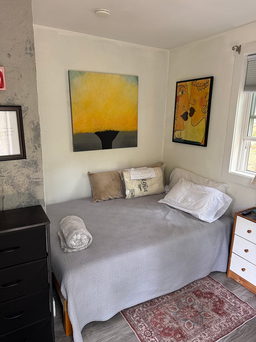 Full bed