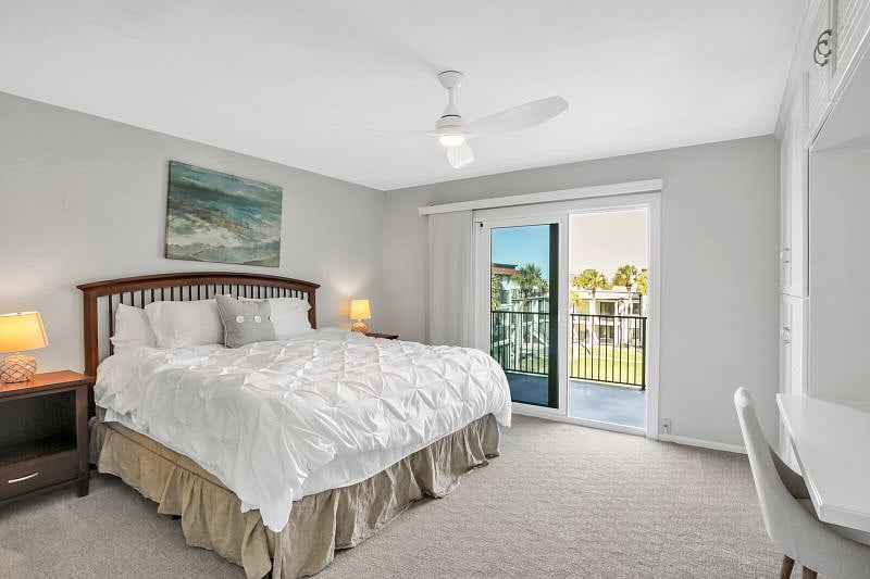 Upstairs King Bedroom
upstair