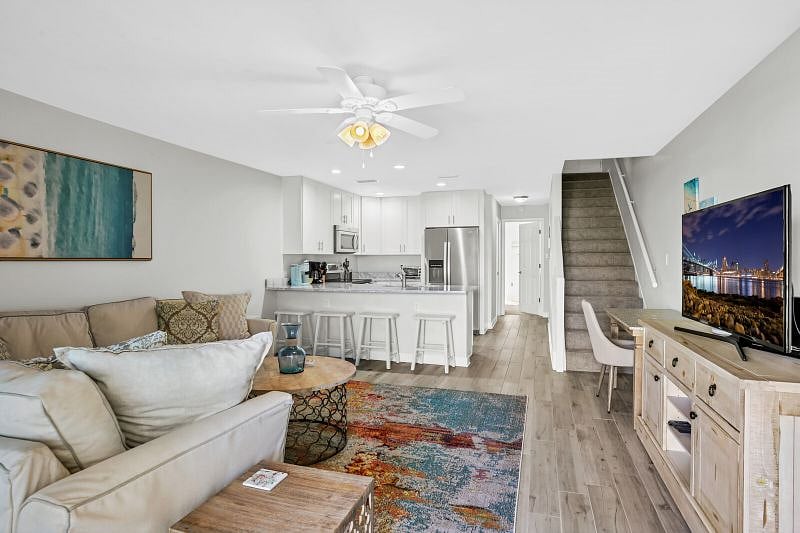 Furnished Finder property 569640_1 photo 18