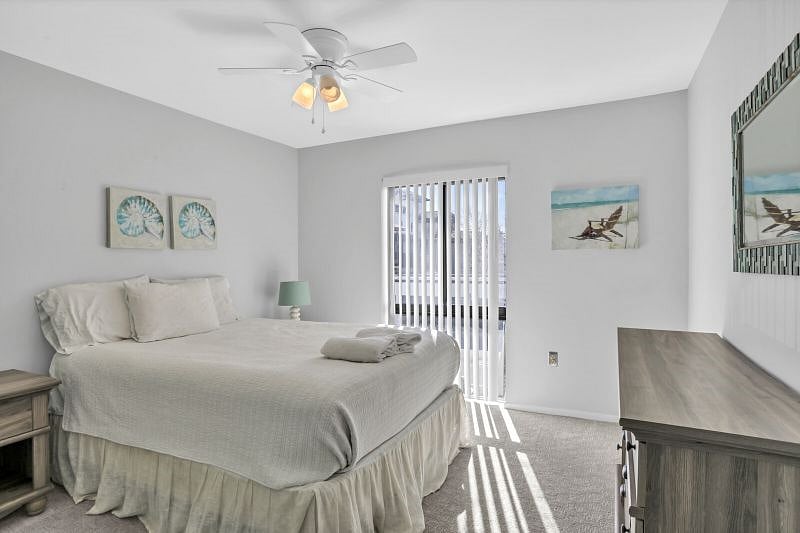 Downstairs Queen Bedroom