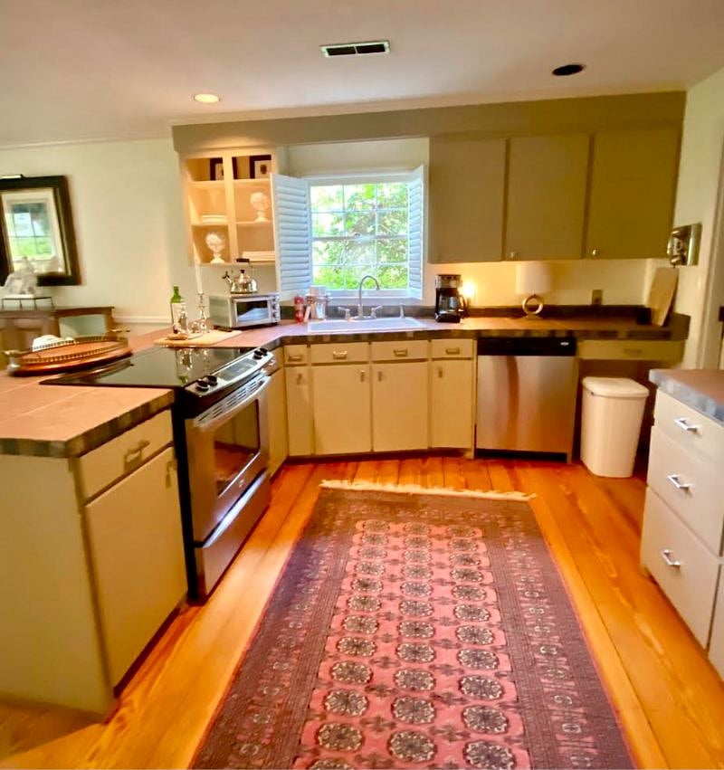 Furnished Finder property 569648_1 photo 11