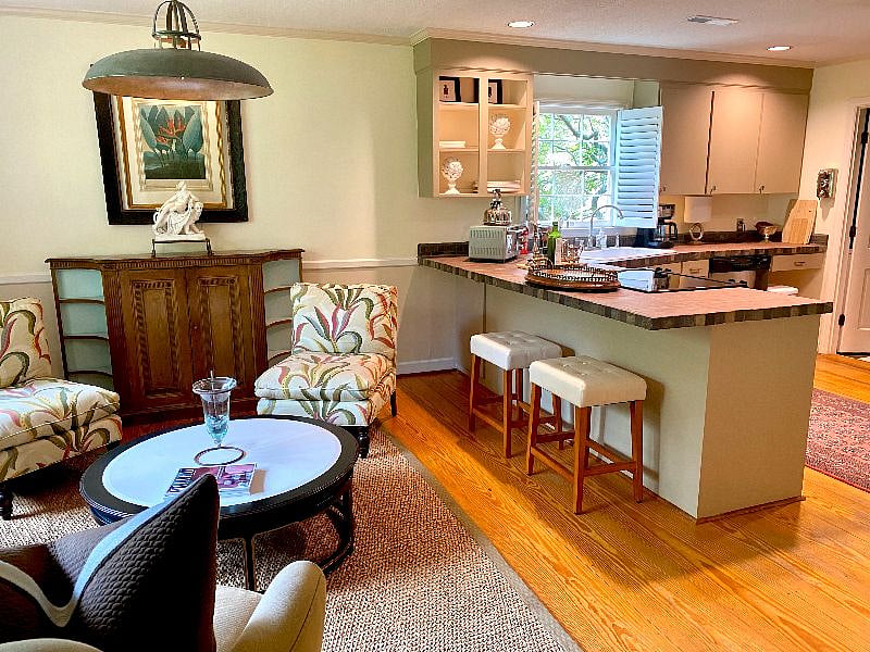 Furnished Finder property 569648_1 photo 10