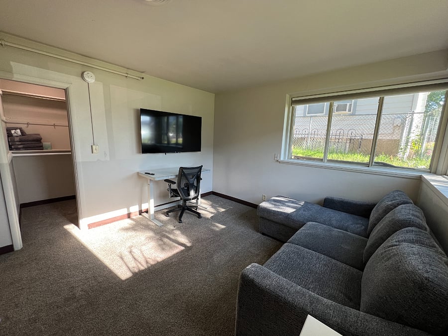 Furnished Finder property 569665_1 photo 4