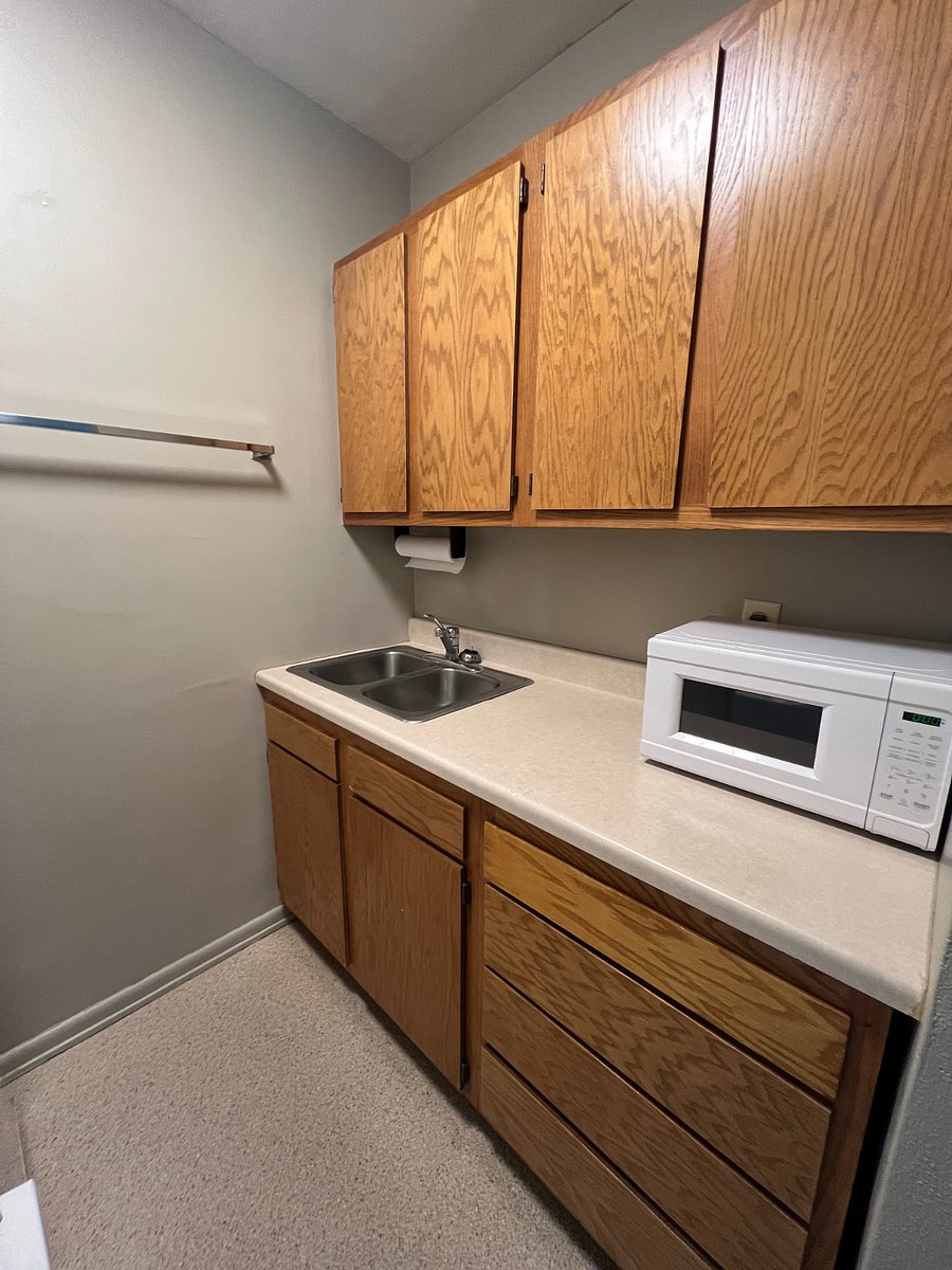 Furnished Finder property 569665_9 photo 6