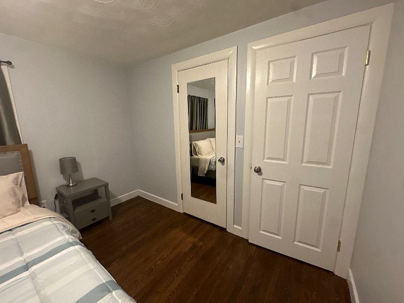 ROOM 2