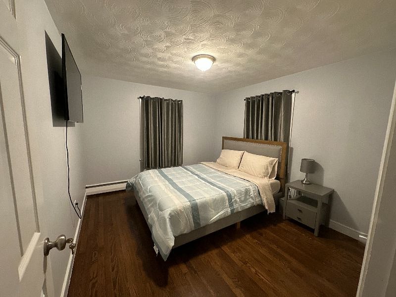 ROOM 2