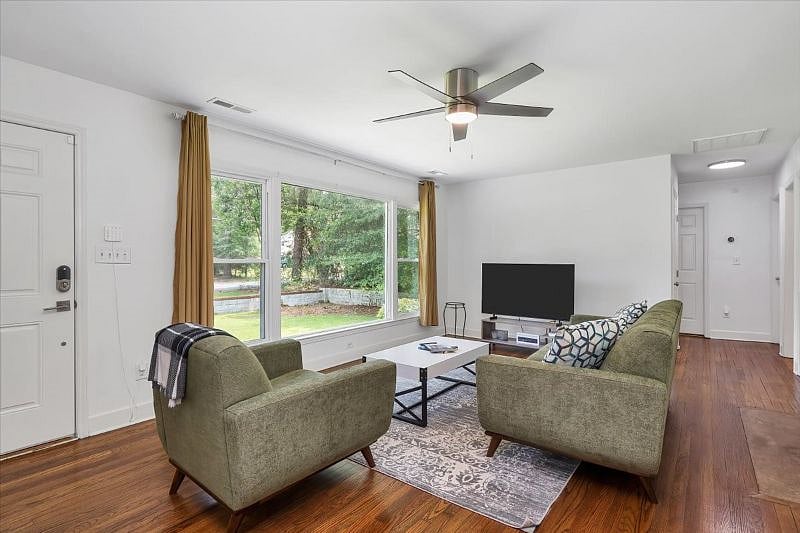 Furnished Finder property 569710_1 photo 12