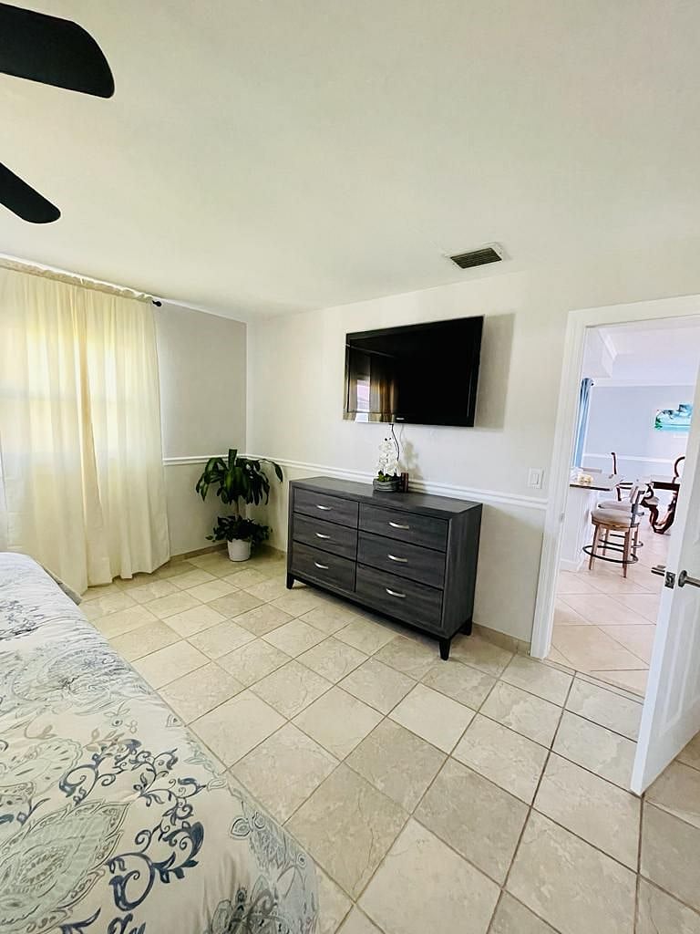Furnished Finder property 569722_1 photo 15