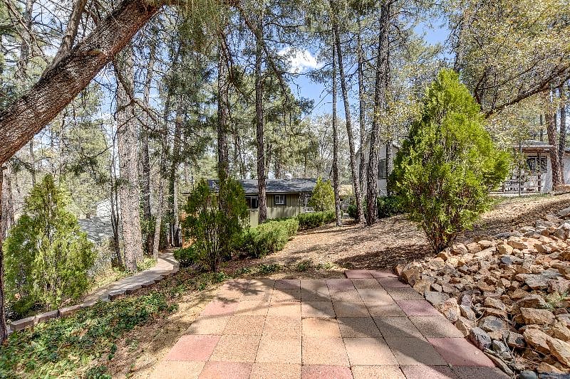 Furnished Finder property 569733_1 photo 17