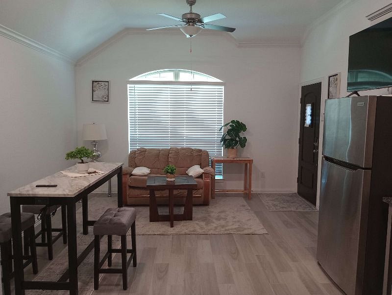 Furnished Finder property 569745_1 photo 15
