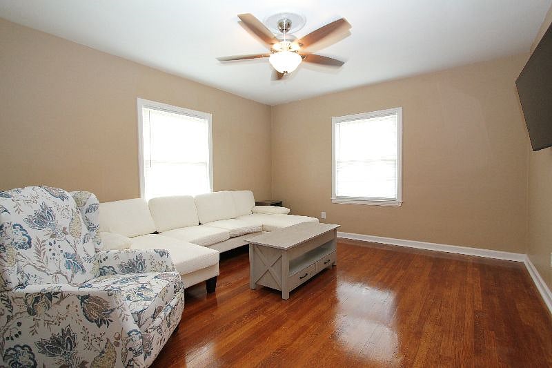 Furnished Finder property 569765_3 photo 5