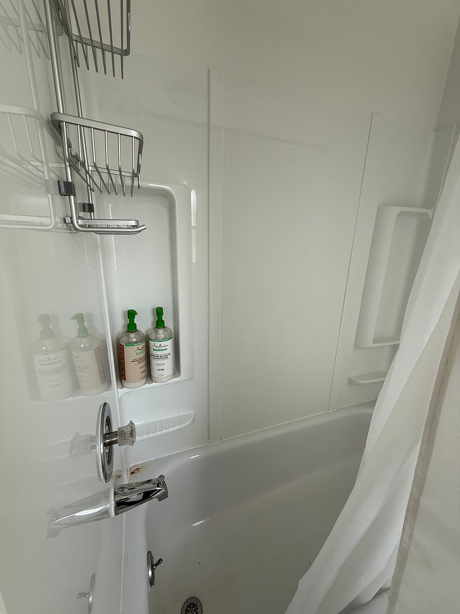 Furnished Finder property 569849_1 photo 9