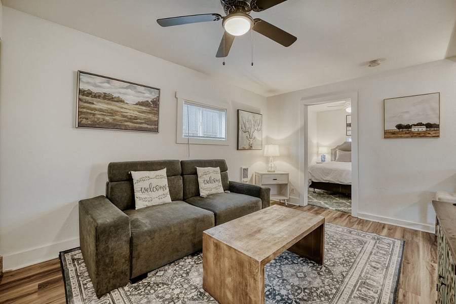 Furnished Finder property 569849_1 photo 5