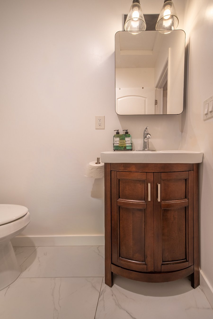 Furnished Finder property 569857_1 photo 9