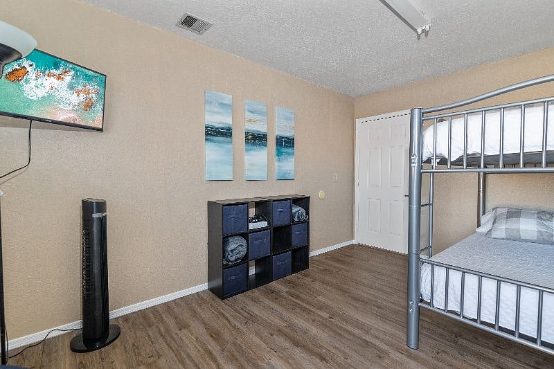 Furnished Finder property 569863_1 photo 31