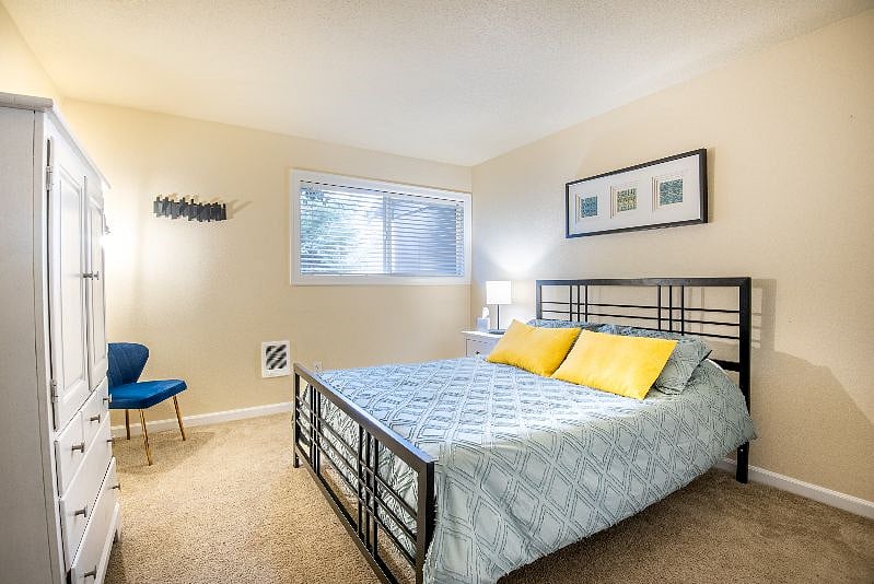 Furnished Finder property 569871_1 photo 10