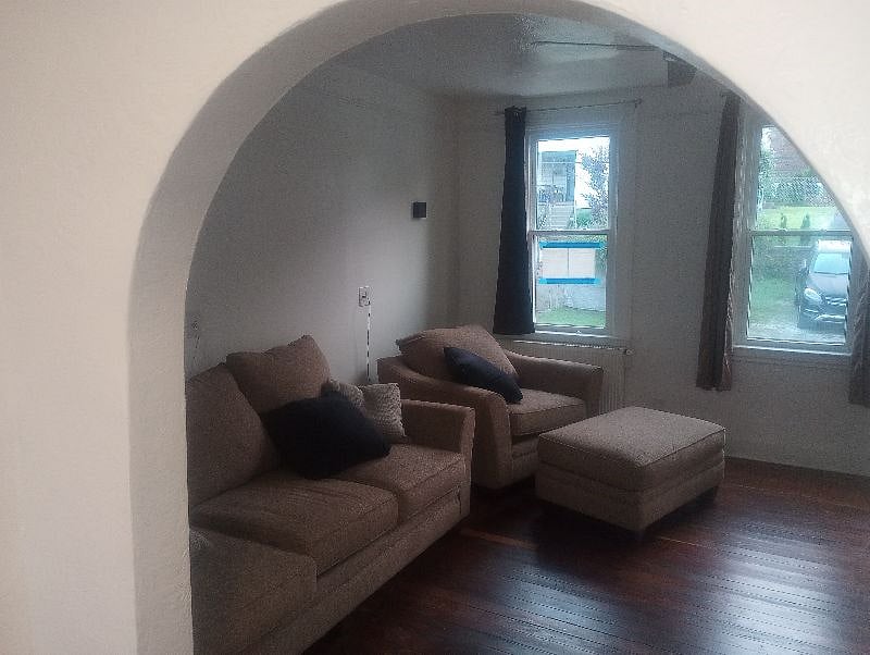 living room, view 1