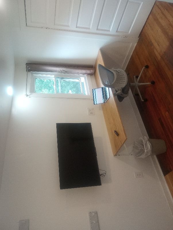 small bedroom, view 2