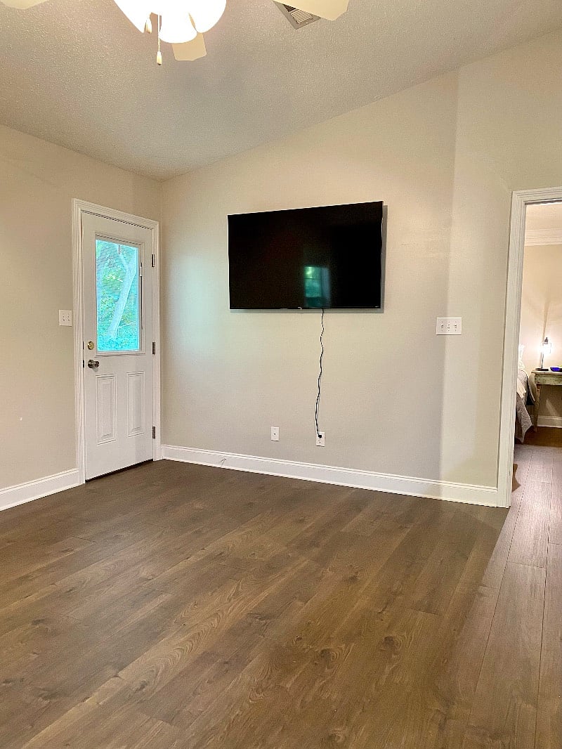 Furnished Finder property 569901_1 photo 9
