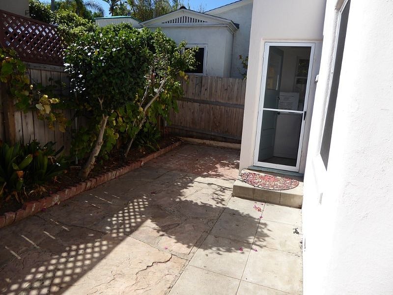 Furnished Finder property 569927_1 photo 16
