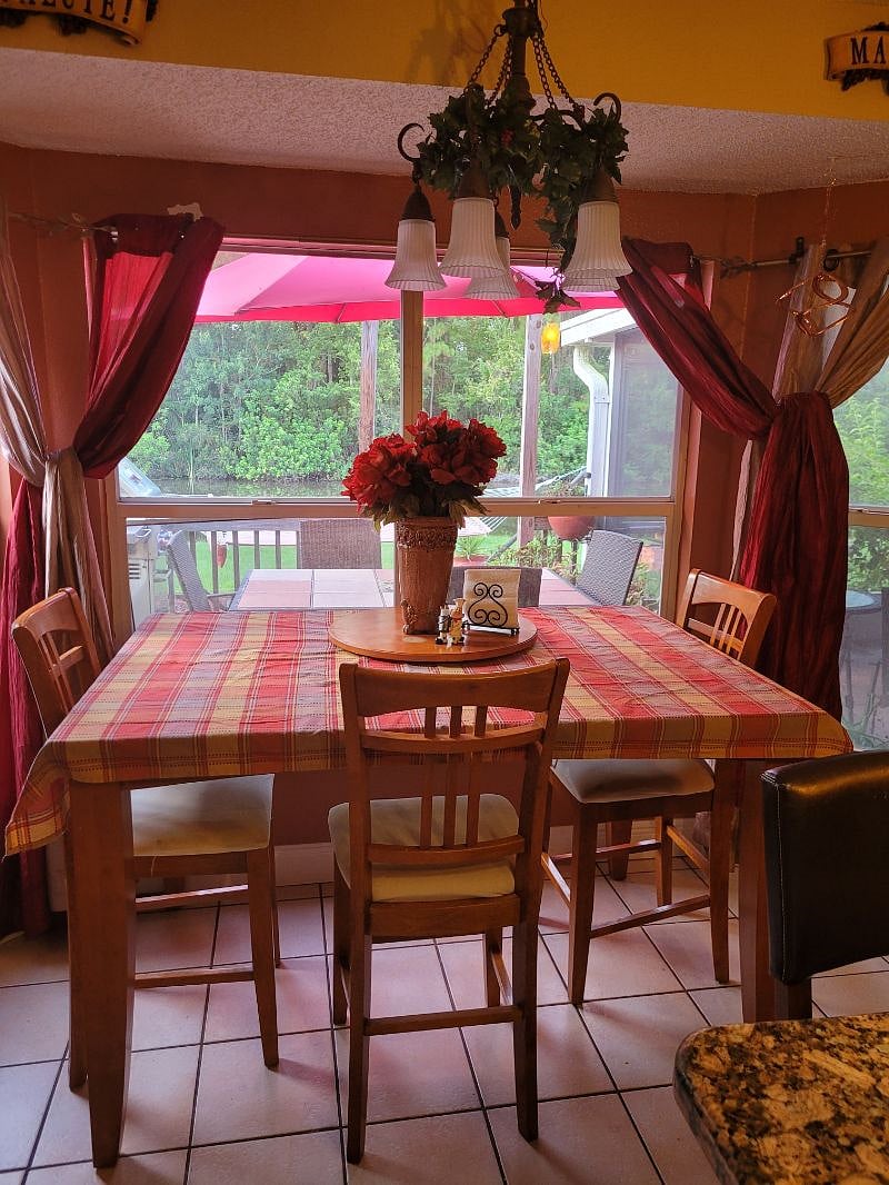 Furnished Finder property 569948_1 photo 10