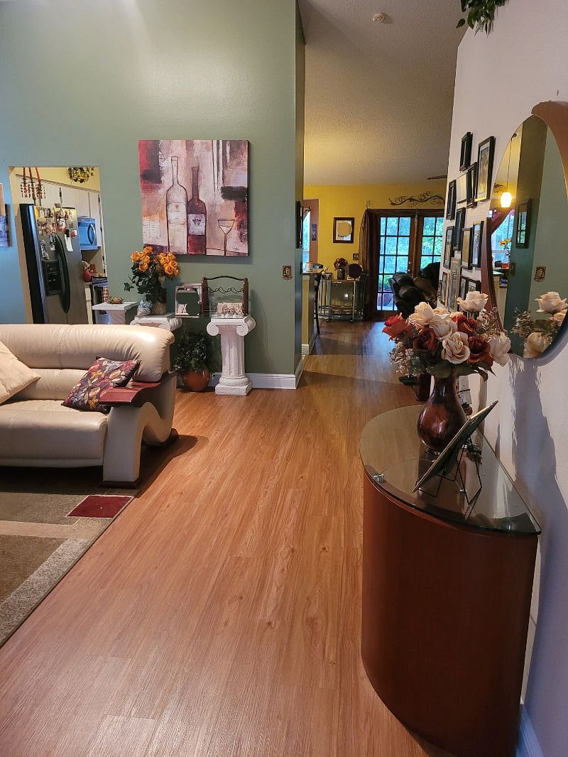 Furnished Finder property 569948_1 photo 5