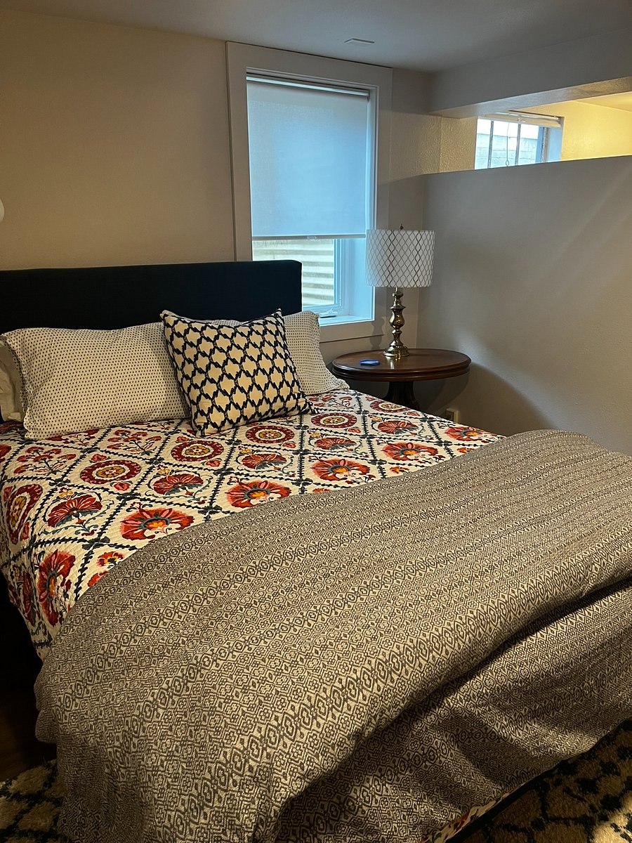 Furnished Finder property 569952_1 photo 12