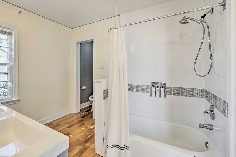 Furnished Finder property 569968_1 photo 9