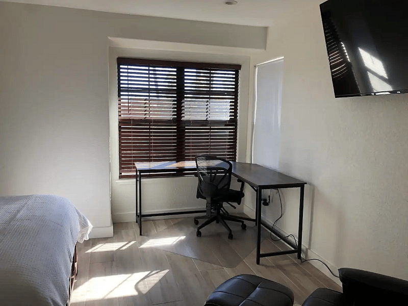 Furnished Finder property 569992_1 photo 11