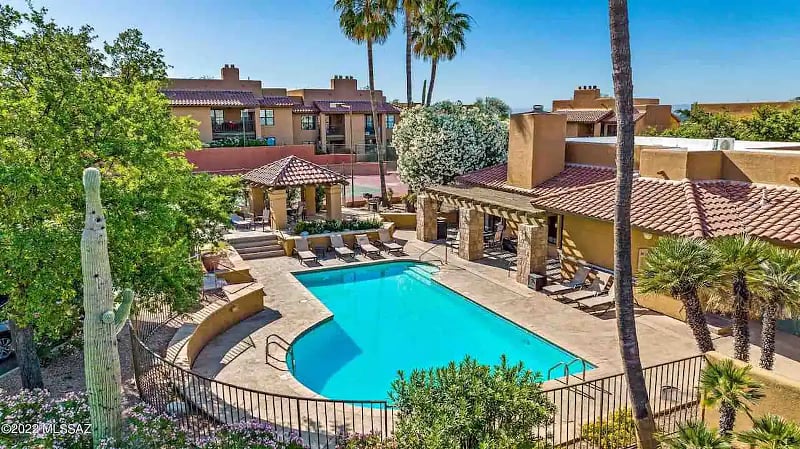 Furnished Finder property 569992_1 photo 12