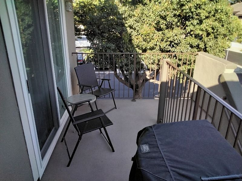 Furnished Finder property 570002_1 photo 21
