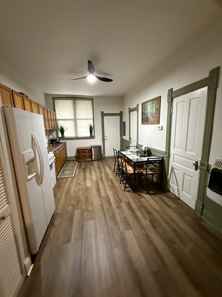 Furnished Finder property 570016_1 photo 14