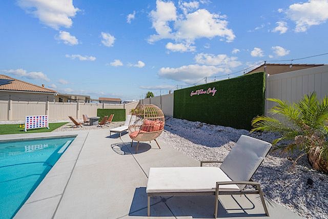 Furnished Finder property 570064_1 photo 29