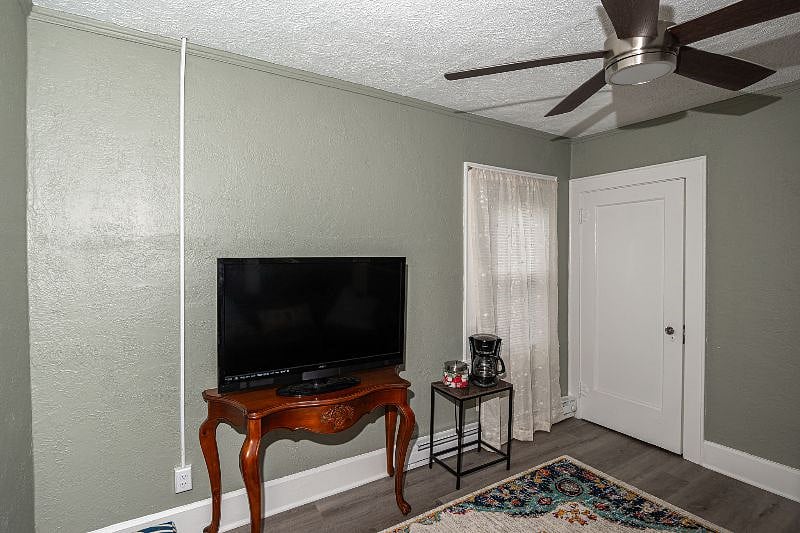 Furnished Finder property 570122_1 photo 10
