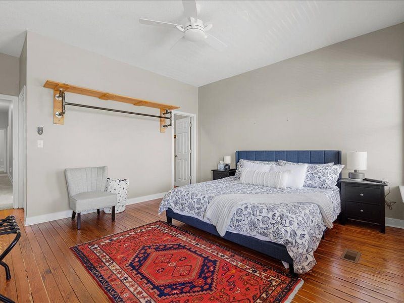 Furnished Finder property 570137_1 photo 31