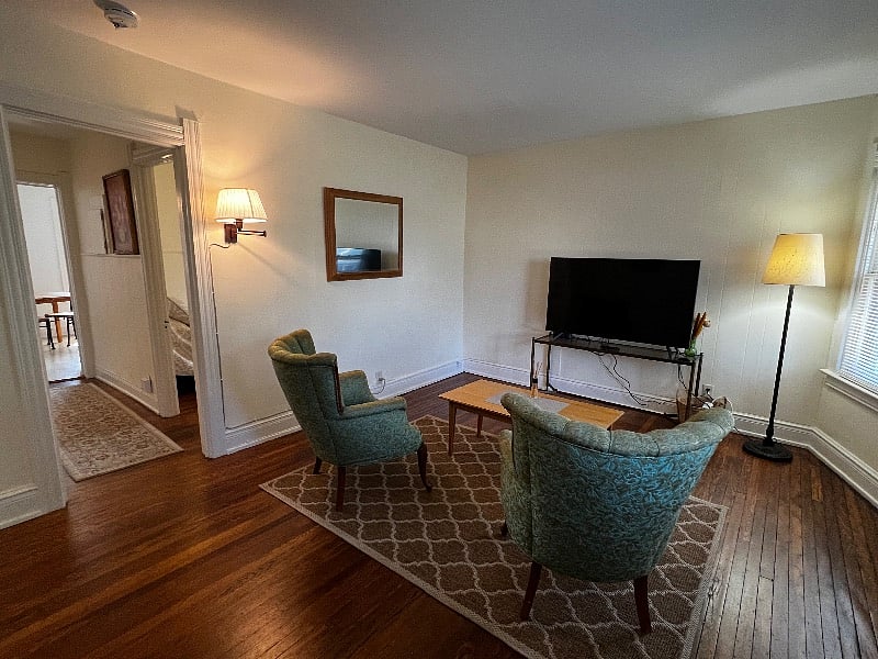 Furnished Finder property 570138_1 photo 6