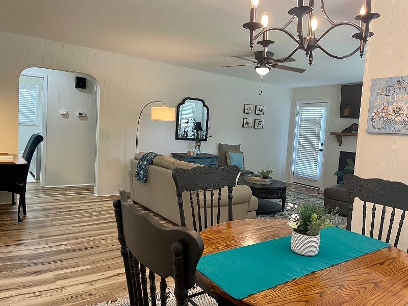 Furnished Finder property 570151_1 photo 36