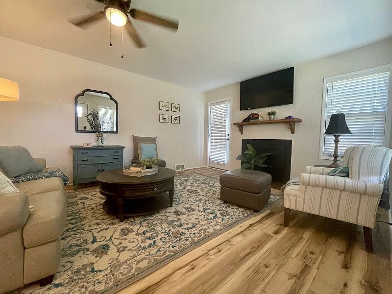 Furnished Finder property 570151_1 photo 38